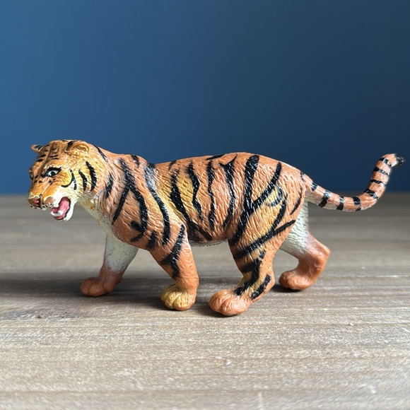 VTG | Safari LTD Lions Tigers Cheetah Figurines - Picture 9 of 15